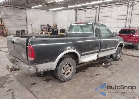 1997 Ford F-150 Lariat/Standard/Xl/Xlt z USA, uszkodzony, nr VIN 1FTDF18W3VKC74948